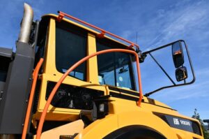 2022 VOLVO A30G