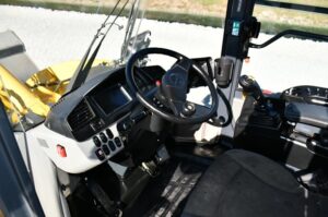 2019 Komatsu WA320-8 Loader 1849-BT