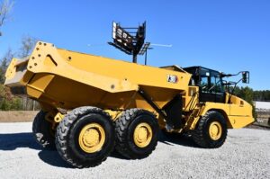 2022 CAT 730 1878-BB