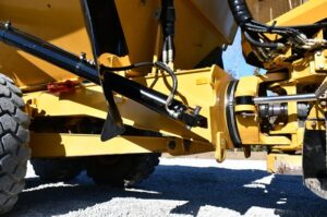 2022 CAT 730 1878-BB
