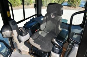 2020 CAT D4 LGP 1881-BB