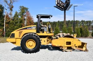 2006 CATERPILLAR CP-563E 2006 CATERPILLAR CP-563E