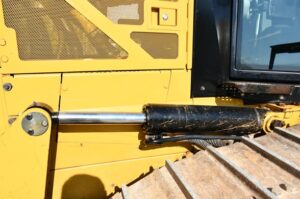 2015 CAT D6N LGP DOZER