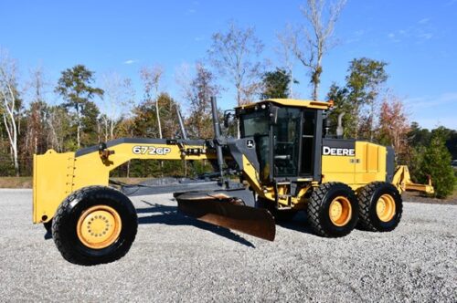 2011 DEERE 672GP 2011 DEERE 672GP