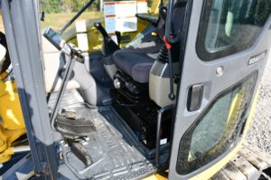 2021 KOMATSU PC88MR-10 2021 KOMATSU PC88MR-10