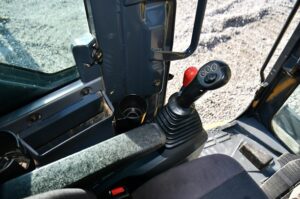 2021 KOMATSU PC88MR-10 2021 KOMATSU PC88MR-10