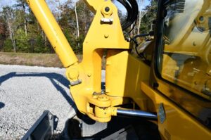 2021 KOMATSU PC88MR-10 2021 KOMATSU PC88MR-10