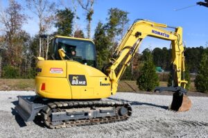 2021 KOMATSU PC88MR-10 2021 KOMATSU PC88MR-10