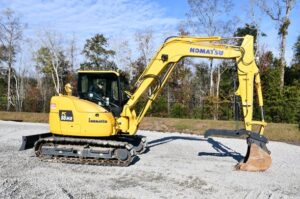 2021 KOMATSU PC88MR-10 2021 KOMATSU PC88MR-10