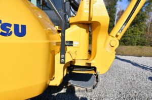 2021 KOMATSU PC88MR-10 2021 KOMATSU PC88MR-10