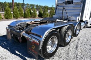 2016 PETERBILT 389 2016 PETERBILT 389