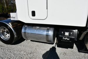 2016 PETERBILT 389 2016 PETERBILT 389