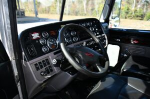 2016 PETERBILT 389 2016 PETERBILT 389