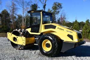 2022 BOMAG BW213D-5