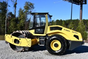 2022 BOMAG BW213D-5 2022 BOMAG BW213D-5