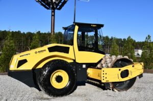 2022 BOMAG BW213D-5 2022 BOMAG BW213D-5