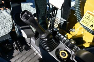 2023 CATERPILLAR 317