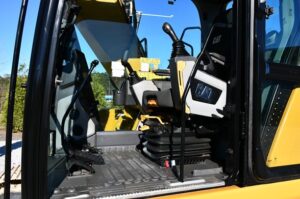 2023 CATERPILLAR 317