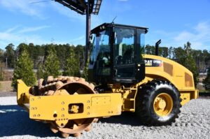2020 CATERPILLAR CP56B