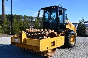 2020 CATERPILLAR CP56B