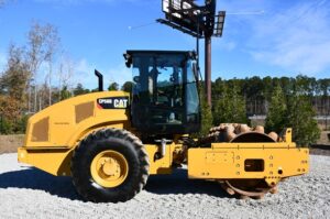 2020 CATERPILLAR CP56B