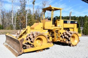 1998 CATERPILLAR 815F