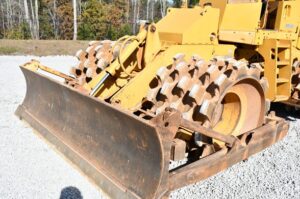 1996 CATERPILLAR 815F