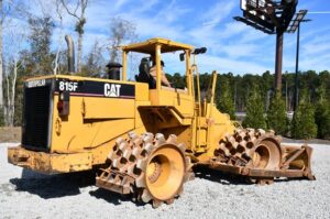 1996 CATERPILLAR 815F