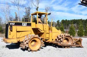 1996 CATERPILLAR 815F
