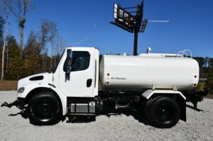 2021 FREIGHTLINER BUSINESS CLASS M2 106 2021 FREIGHTLINER BUSINESS CLASS M2 106