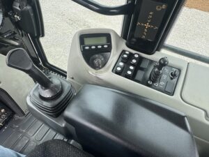 2017 Cat 953D