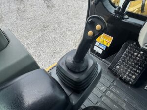 2017 Cat 953D