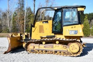 2015 CATERPILLAR D6K2