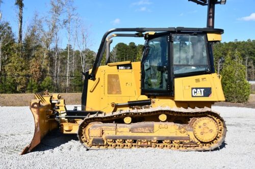 2015 CATERPILLAR D6K2