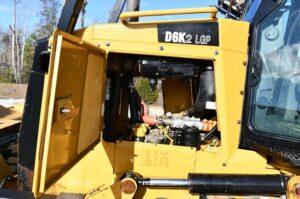 2015 CATERPILLAR D6K2