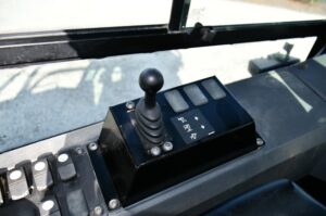 2015 CATERPILLAR D6K2