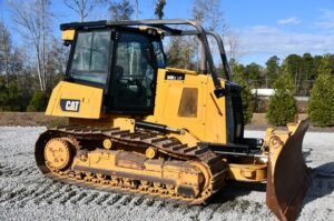 2015 CATERPILLAR D6K2