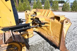 2015 CATERPILLAR D6K2
