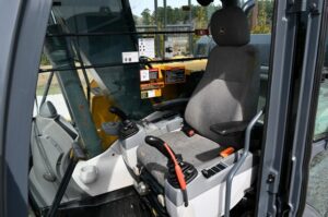 2022 Deere 130GLC Excavator 1938-BT