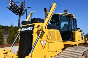 2019 Komatsu D65WX-18