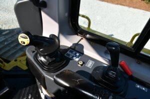 2019 Komatsu D65WX-18