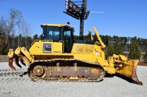 2019 Komatsu D65WX-18