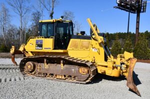 2019 Komatsu D65WX-18