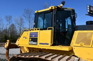 2019 Komatsu D65WX-18