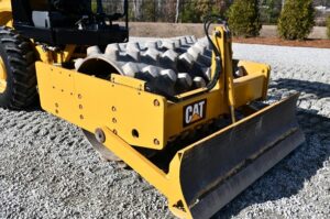 2016 Cat CP44B