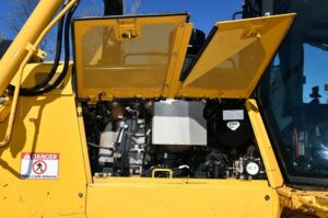 2018 Komatsu D65EX-18