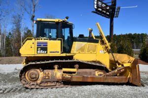 2018 Komatsu D65EX-18