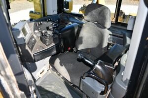 2008 CATERPILLAR D8T