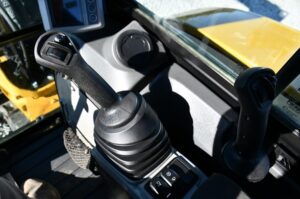 2021 CATERPILLAR 305E2 CR