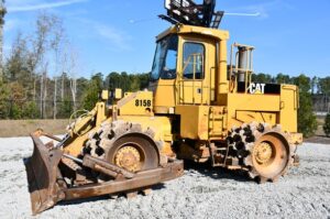 1985 CATERPILLAR 815B